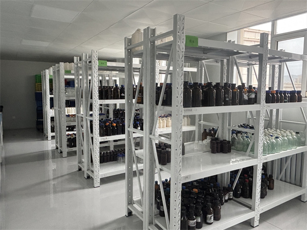 辦公環(huán)境 辦公環(huán)境